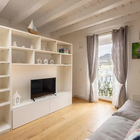 Bright Sea-view On Two Floors In Lerici, Up To 4 Guests * Lerici