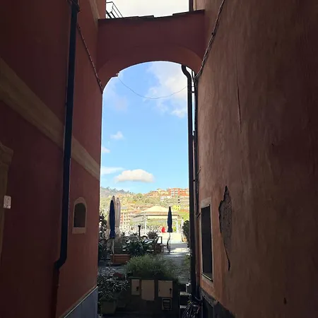 Apartamento Bright Sea-view On Two Floors In Lerici, Up To 4 Guests Lerici